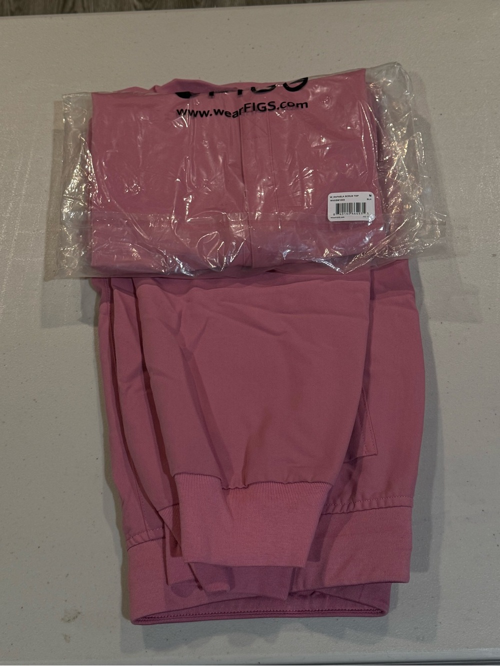 Figs Chalk Pink Medium Petite Zamora with NEVER USED Medium Rafaela Top